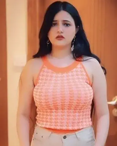 Escort Service In Tarkarli