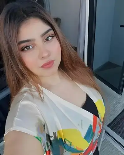 Tarkarli Escort